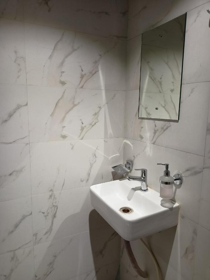 Hotel Palms Residency, Chembur Bombay